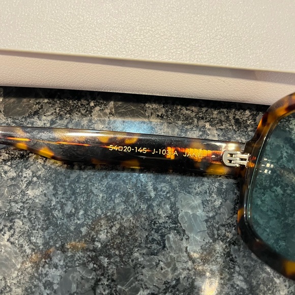 Tortoise Shell Sunglasses - Picture 4 of 5